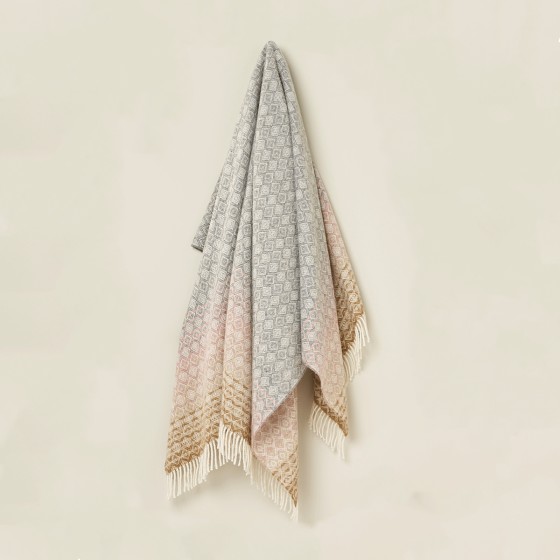 Blush & Grey Ombre Diamond Pattern Throw
