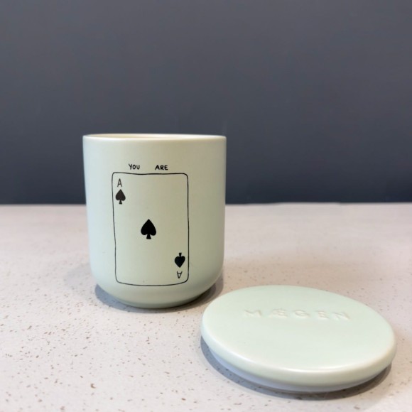 Maegen Candle - You Are Ace (Aromatic Woods)
